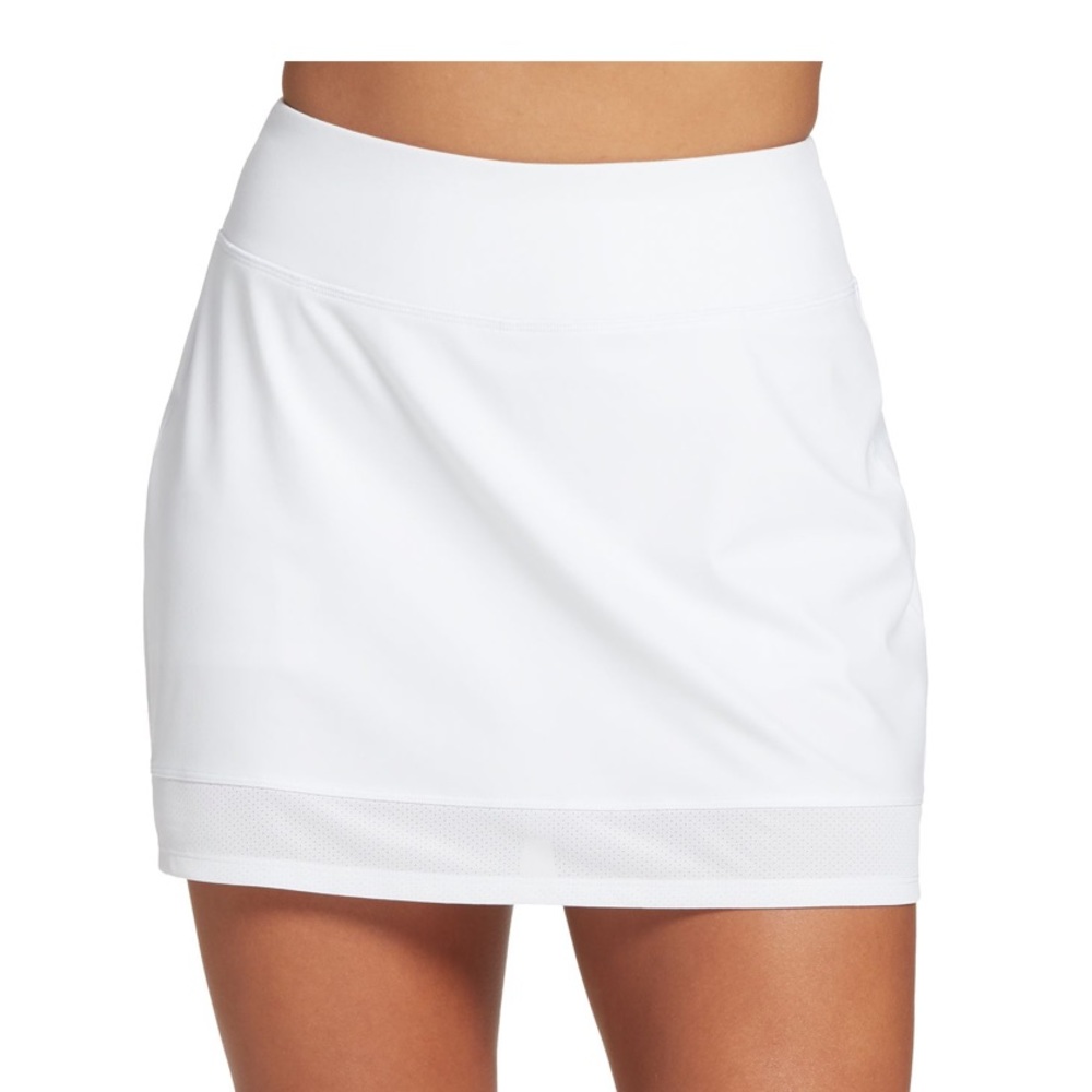 white tennis skirt